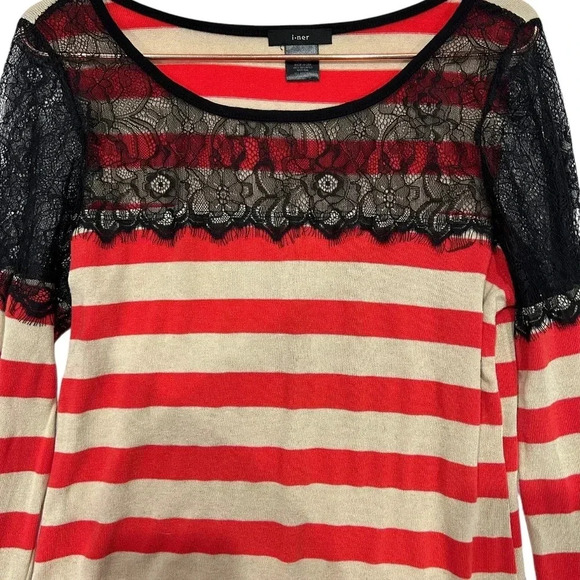 New Red and Cream striped blouse with lace size L - Picture 4 of 8